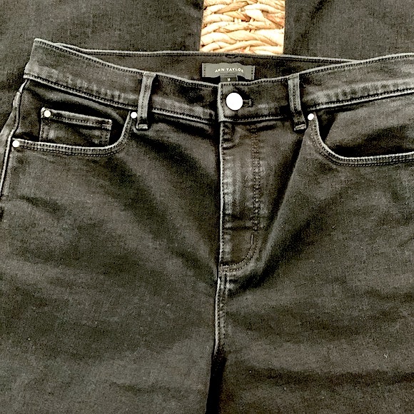 Ann Taylor Bootcut Jean - Picture 11 of 14